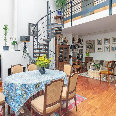 Gorgeous In With Wifi Paris