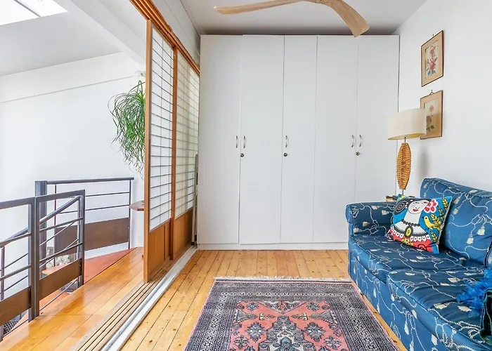 Gorgeous In With Wifi