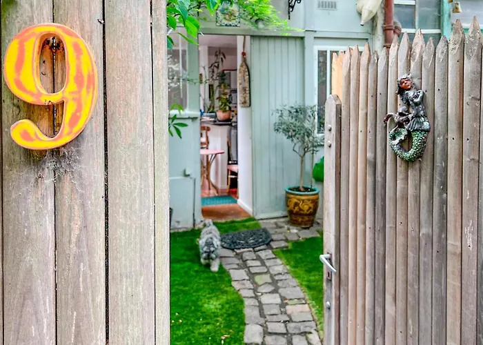 Gorgeous In With Wifi Tatil Evi Paris