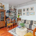 Gorgeous In With Wifi Tatil Evi Paris